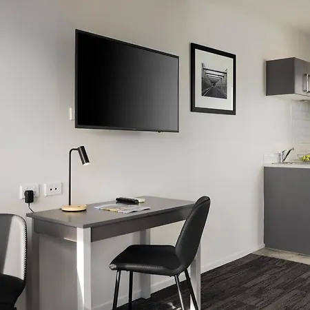 Quest On Thorndon Aparthotel Wellington Exterior photo